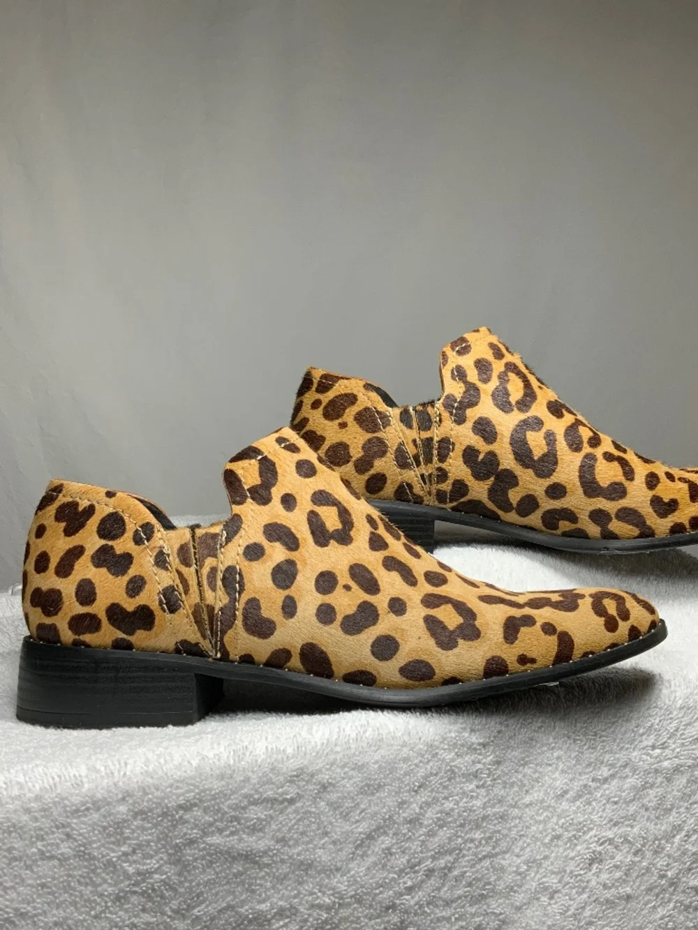NWOT - Steven by Steve Madden Calf Hair Leopard Print Bootie - Size 9